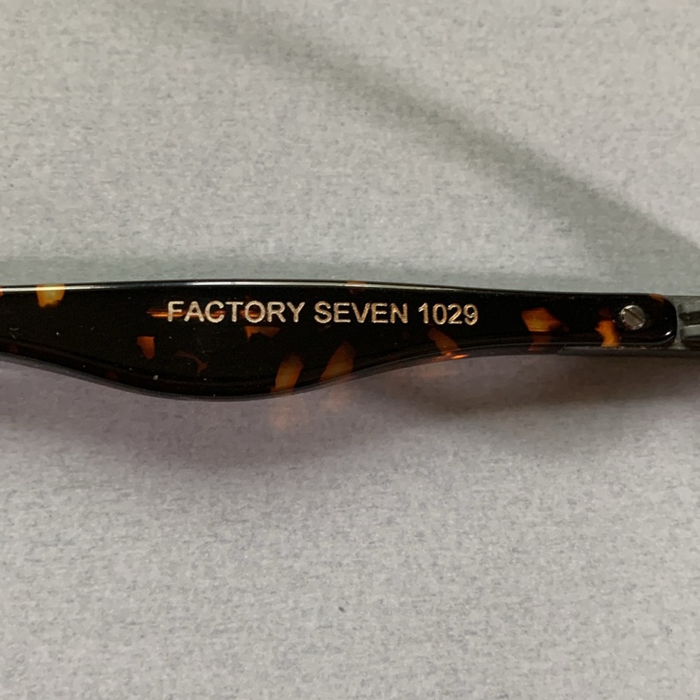 Anne Et Valentin Factory 7 Frames - image 3